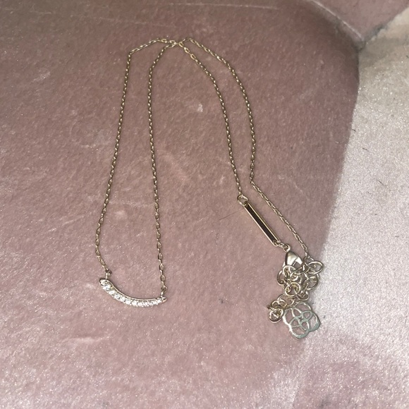 Kendra Scott Jewelry - Kendra Scott necklace with studs